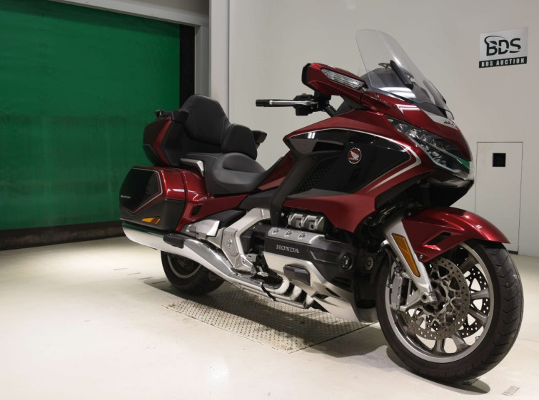 Мотоцикл Honda GL1800 TOUR с пробегом 22253 km с пробегом 22253 km