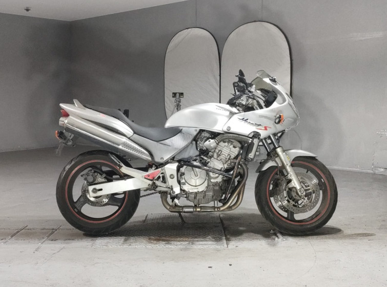 Мотоцикл Honda HORNET с пробегом 105359 km