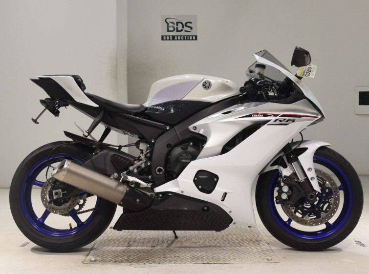 Мотоцикл Yamaha YZF-R6 з пробігом 32865 km