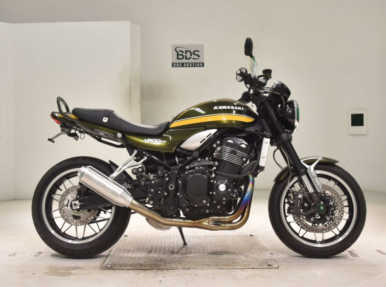 Мотоцикл Kawasaki Z900RS з пробігом 1904 km