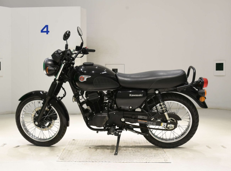 Мотоцикл Kawasaki з пробігом 8723 km з пробігом 8723 km