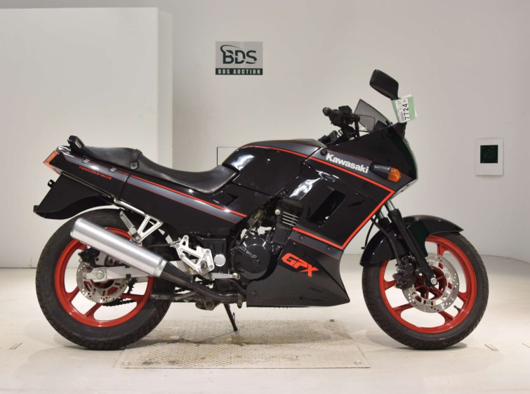Мотоцикл Kawasaki GPX250R з пробігом 7 km з пробігом 7 km