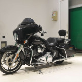 Мотоцикл HD SREET GLIDE FLHXS1690 з пробігом 15417 km з пробігом 15417 km