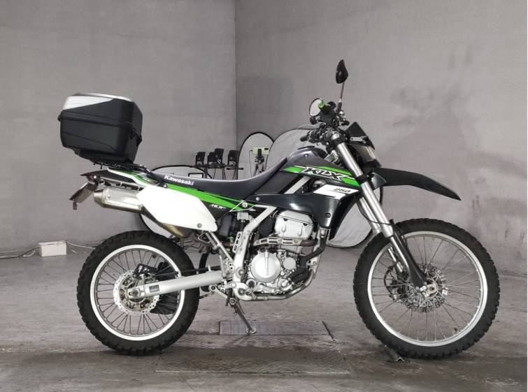 Мотоцикл Kawasaki KLX250 с пробегом 26547 km
