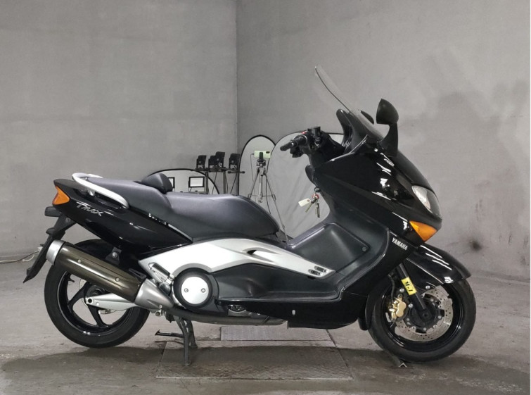 Мотоцикл Yamaha T-MAX500 с пробегом 32623 km
