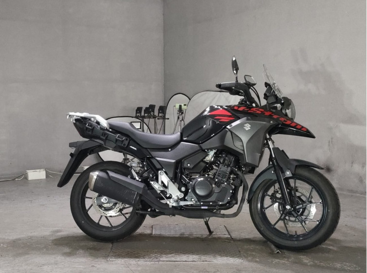 Мотоцикл Suzuki V-STROM DL250 с пробегом 4956 km