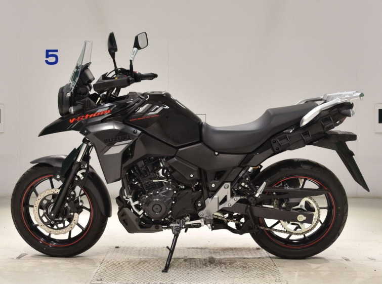 Мотоцикл Suzuki V-STROM 250A с пробегом 1350 km с пробегом 1350 km