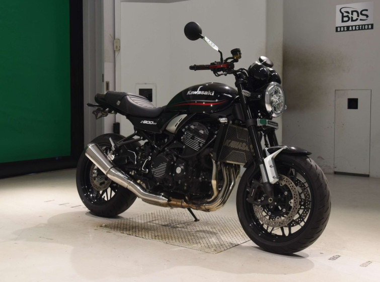 Мотоцикл Kawasaki Z900RS з пробігом 5642 km з пробігом 5642 km