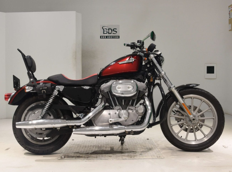 Мотоцикл HD SPORTSTER XL883 с пробегом 13879 km с пробегом 13879 km