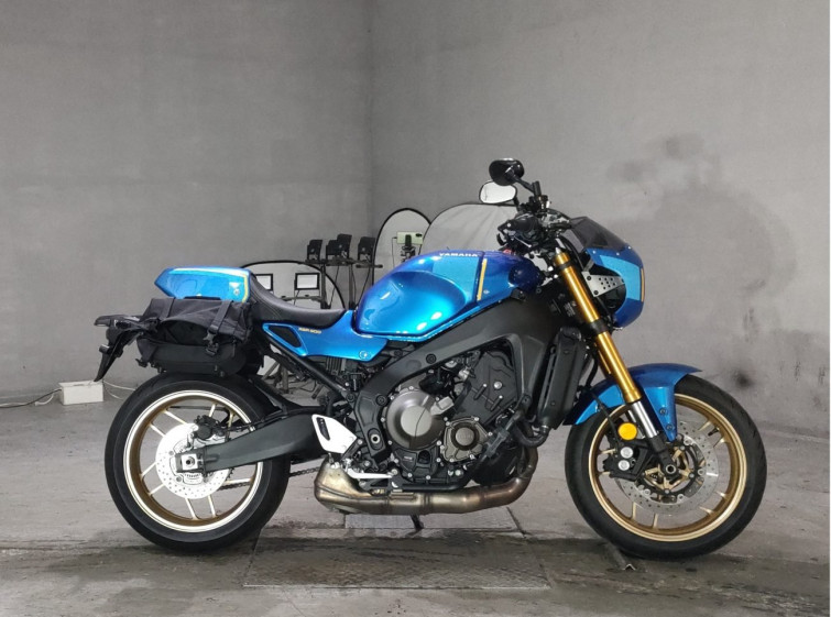 Мотоцикл Yamaha XSR900 с пробегом 4015 km