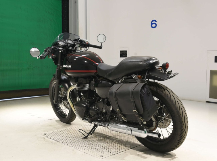 Мотоцикл Kawasaki W800 з пробігом 10001 km з пробігом 10001 km