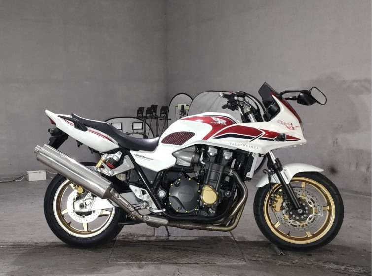 Мотоцикл Honda CB1300SF BOLDOR с пробегом 37962 km