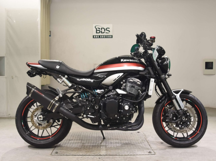 Мотоцикл Kawasaki Z900RS з пробігом 3975 km