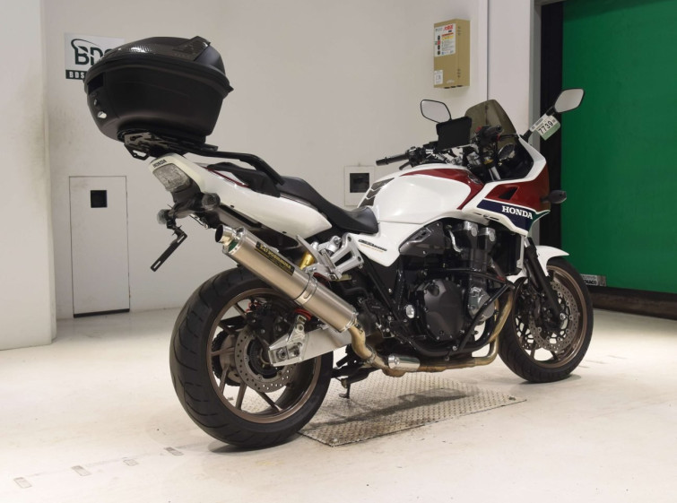 Мотоцикл Honda CB1300SF BOLDOR з пробігом 26802 km з пробігом 26802 km