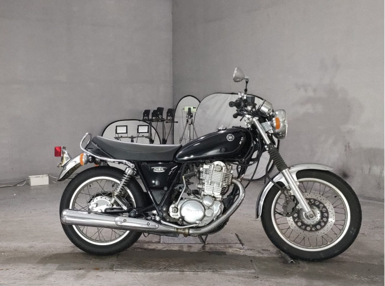 Мотоцикл Yamaha SR400 з пробігом 16848 km