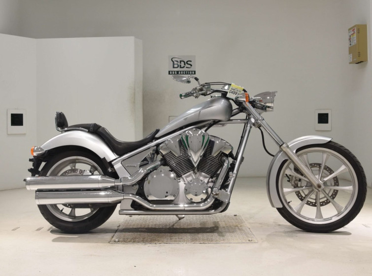 Мотоцикл Honda VT1300CX FURY с пробегом 31661 km
