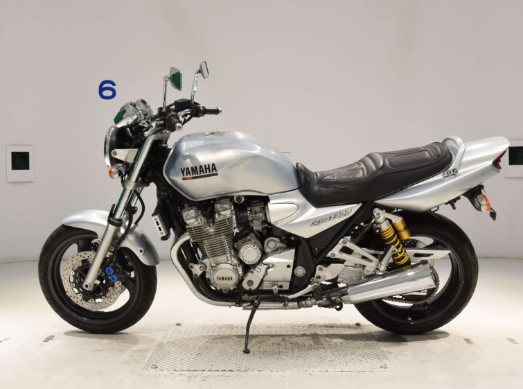 Мотоцикл Yamaha XJR1300 с пробегом 37017 km с пробегом 37017 km