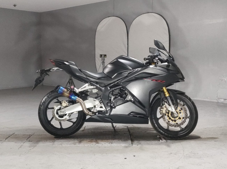 Мотоцикл Honda CBR250RR з пробігом 4726 km