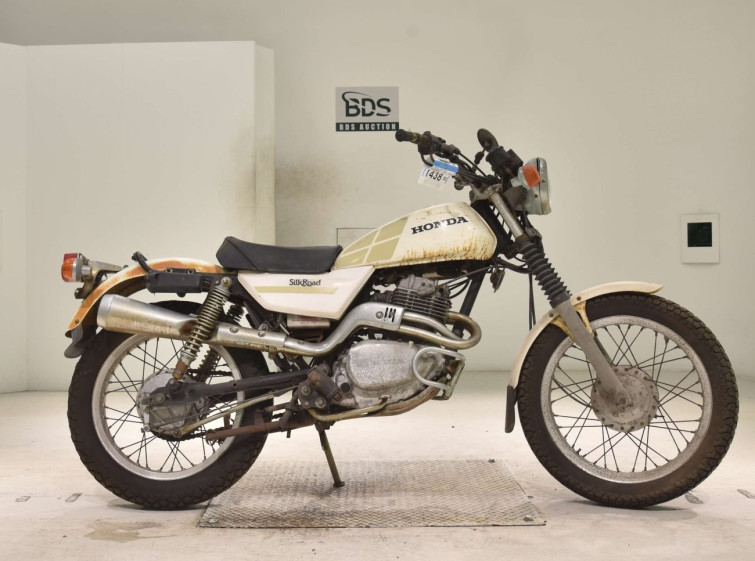 Мотоцикл Honda SILKROAD с пробегом 15537 km