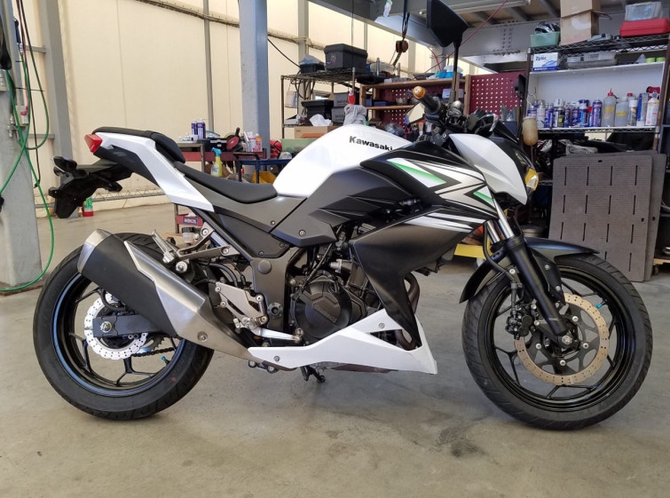 Мотоцикл Kawasaki Z250 с пробегом 12969 km