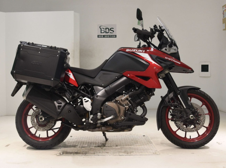 Мотоцикл Suzuki V-STROM DL1050XT з пробігом 22343 km з пробігом 22343 km