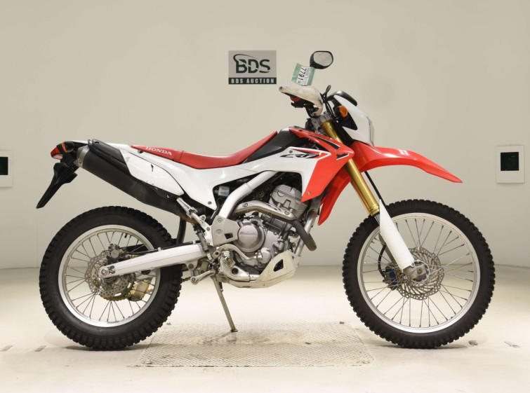 Мотоцикл Honda CRF250L з пробігом 9675 km з пробігом 9675 km