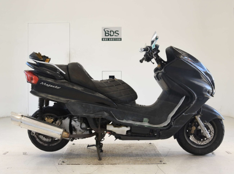 Мотоцикл Yamaha MAJESTY 250