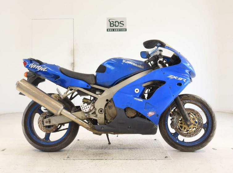 Мотоцикл Kawasaki NINJA ZX-9R