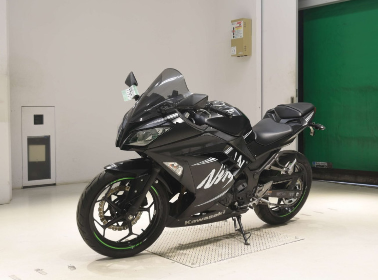 Мотоцикл Kawasaki NINJA250A з пробігом 21406 km з пробігом 21406 km