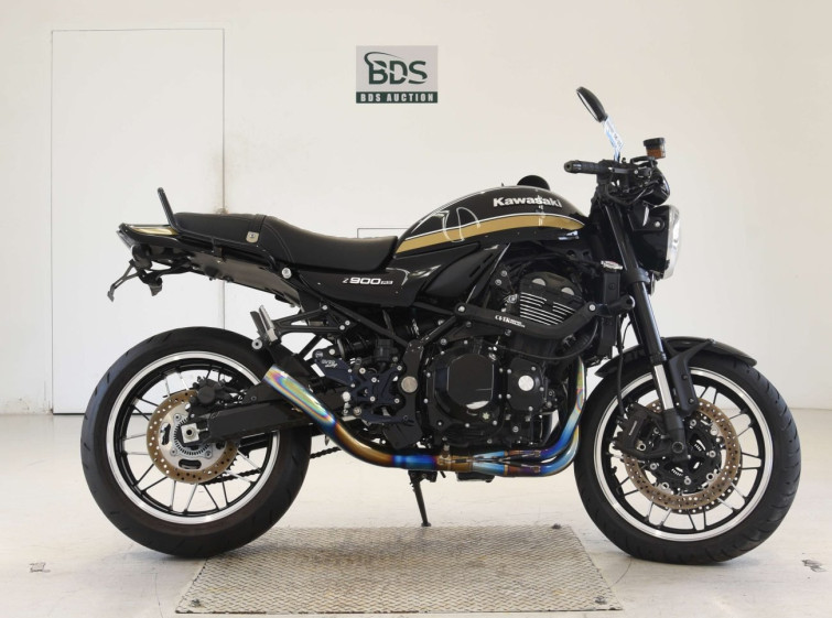 Мотоцикл Kawasaki Z900RS з пробігом 13599 km