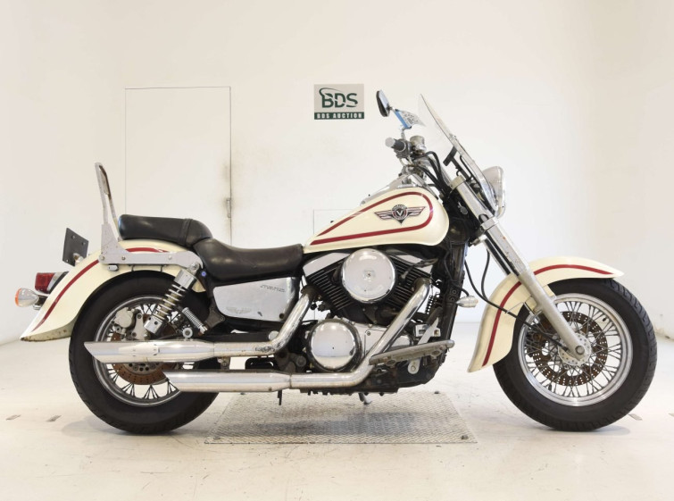Мотоцикл Kawasaki VULCAN1500 CLASSIC с пробегом 51664 km