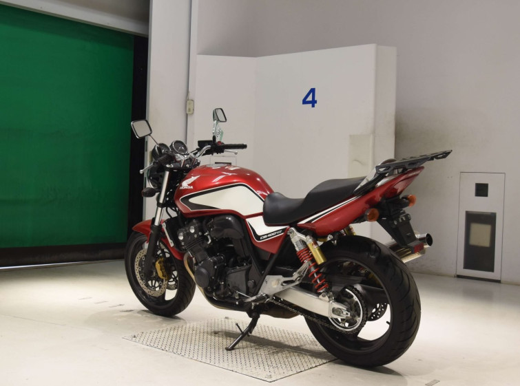 Мотоцикл Honda CB400SFV с пробегом 80338 km с пробегом 80338 km