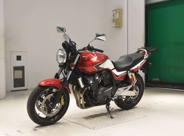 Мотоцикл Honda CB400SFV с пробегом 80338 km с пробегом 80338 km