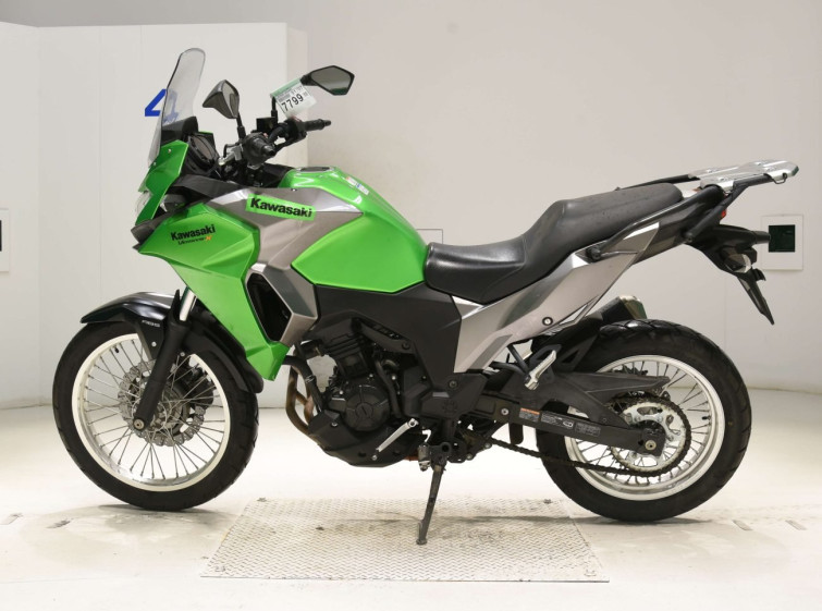 Мотоцикл Kawasaki VERSYS-X 250A з пробігом 24100 km з пробігом 24100 km