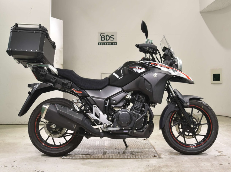 Мотоцикл Suzuki V-STROM DL250 с пробегом 2197 km
