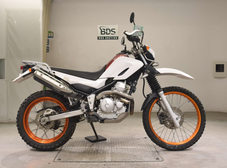 Мотоцикл Yamaha SEROW XT250 з пробігом 49875 km