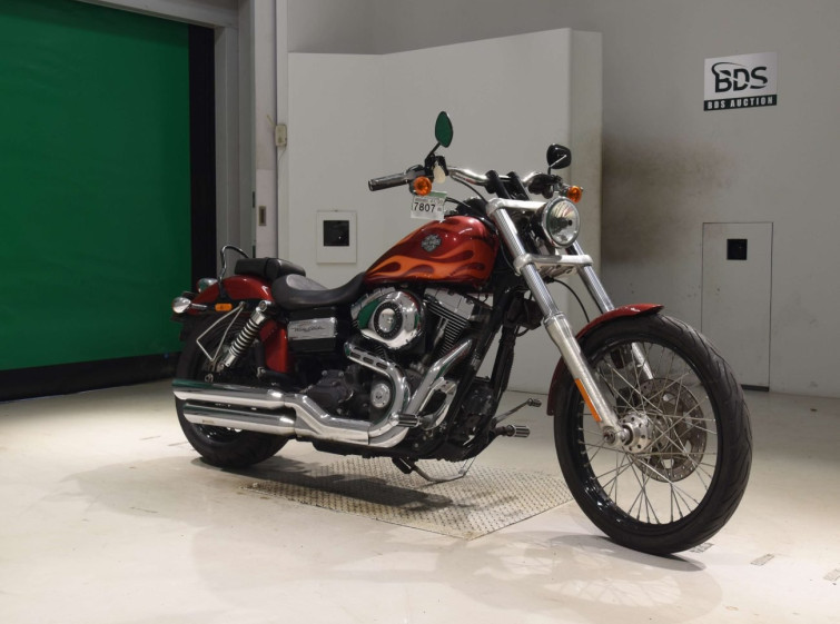 Мотоцикл HD WIDE GLIDE FXDWG1580 с пробегом 26910 km с пробегом 26910 km