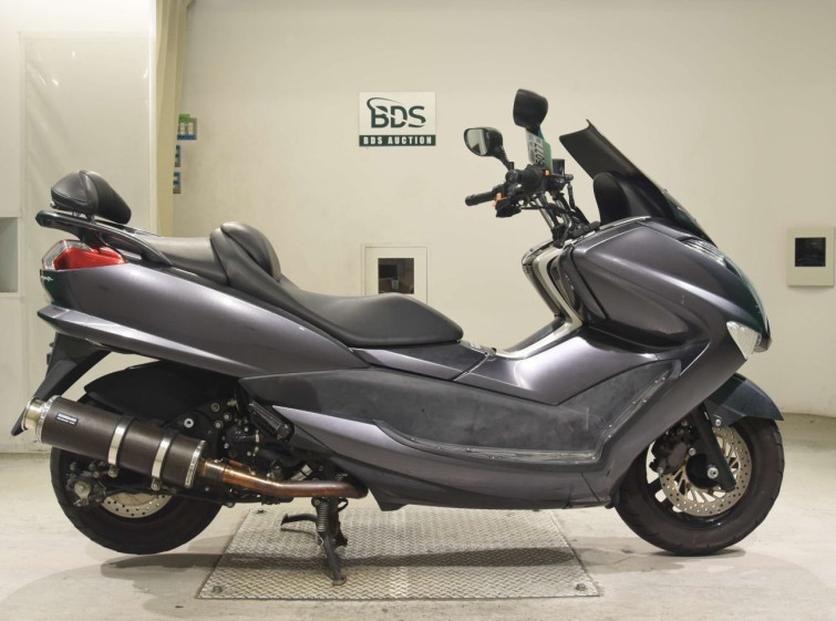 Мотоцикл Yamaha MAJESTY 250 с пробегом 15065 km