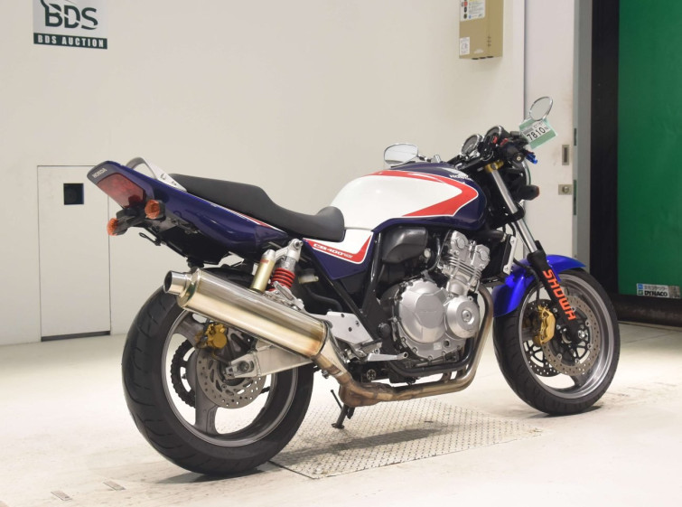 Мотоцикл Honda CB400SFV с пробегом 24835 km с пробегом 24835 km