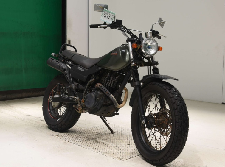 Мотоцикл Yamaha TW225 з пробігом 31428 km з пробігом 31428 km