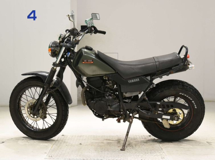 Мотоцикл Yamaha TW225 з пробігом 31428 km з пробігом 31428 km