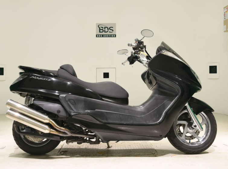 Мотоцикл Yamaha MAJESTY 250 с пробегом 4398 km