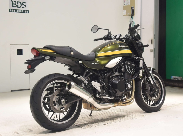 Мотоцикл Kawasaki Z900RS з пробігом 18425 km з пробігом 18425 km