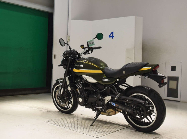 Мотоцикл Kawasaki Z900RS з пробігом 18425 km з пробігом 18425 km