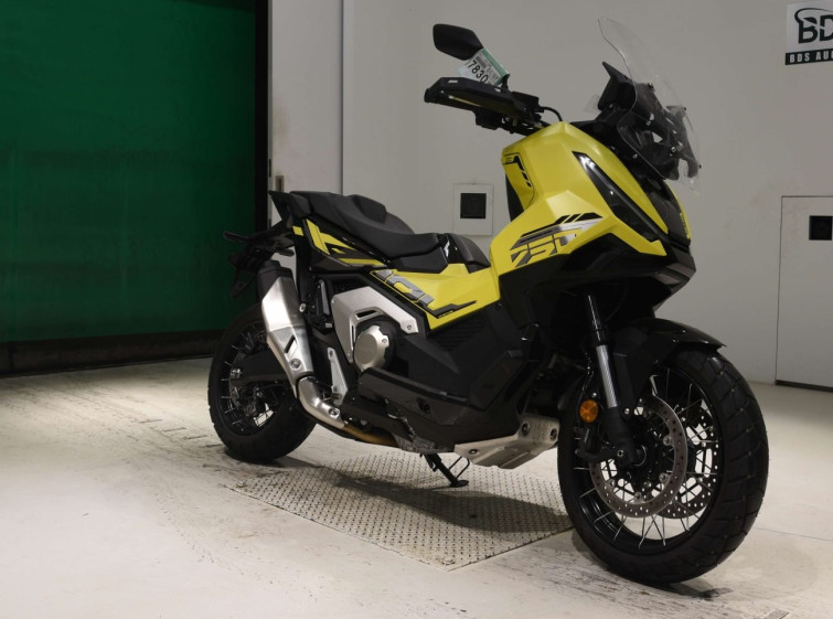 Мотоцикл Honda X-ADV750-2 с пробегом 1031 km с пробегом 1031 km