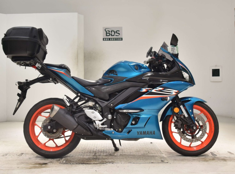 Мотоцикл Yamaha YZF-R3 с пробегом 17967 km с пробегом 17967 km