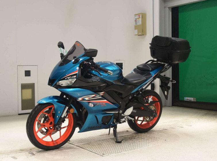 Мотоцикл Yamaha YZF-R3 с пробегом 17967 km с пробегом 17967 km