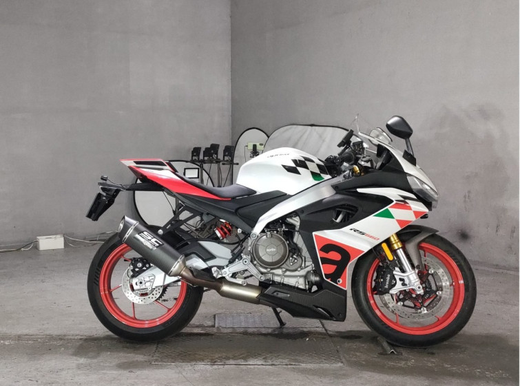 Мотоцикл Aprilia RS660 с пробегом 210 km