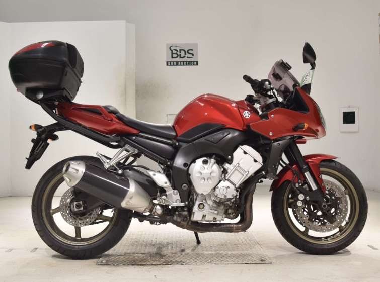 Мотоцикл Yamaha FZ1 FAZER с пробегом 59559 km с пробегом 59559 km