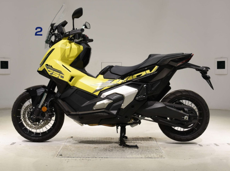 Мотоцикл Honda X-ADV750-2 с пробегом 1124 km с пробегом 1124 km